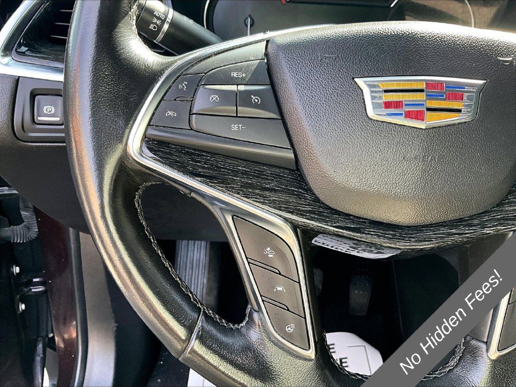 Used 2021 Cadillac XT5 Premium Luxury AWD/4WD image 16