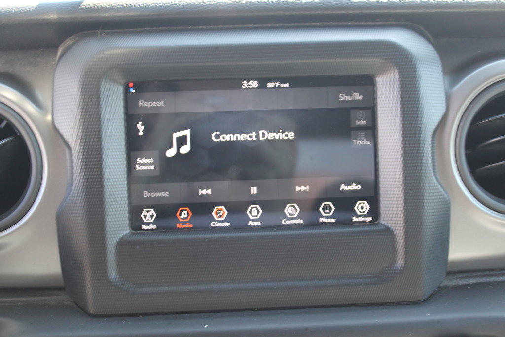 Used 2023 Jeep Wrangler Sport AWD/4WD image 19