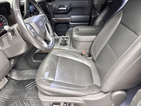 Used 2020 Chevrolet Silverado 1500 LT Trail Boss AWD/4WD image 10