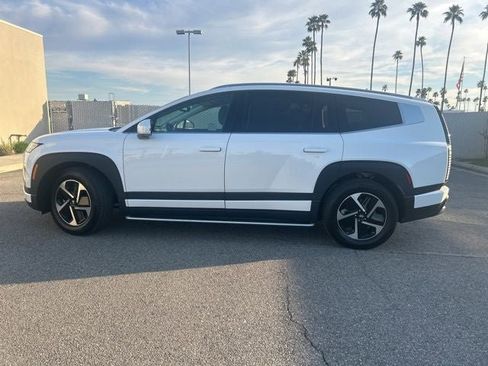 New 2026 Hyundai Ioniq 9 SE image 6