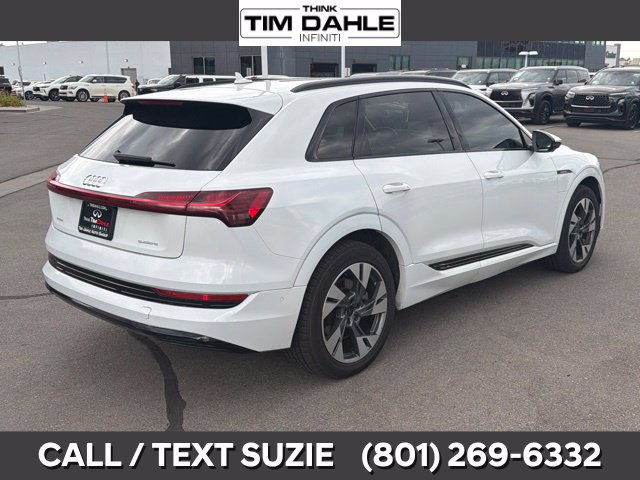 Used 2021 Audi e-tron Premium w/ Convenience Plus Package AWD/4WD image 10