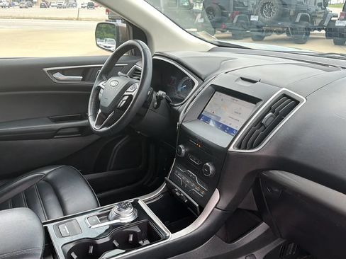 Used 2019 Ford Edge SEL w/ Equipment Group 201A AWD/4WD image 78