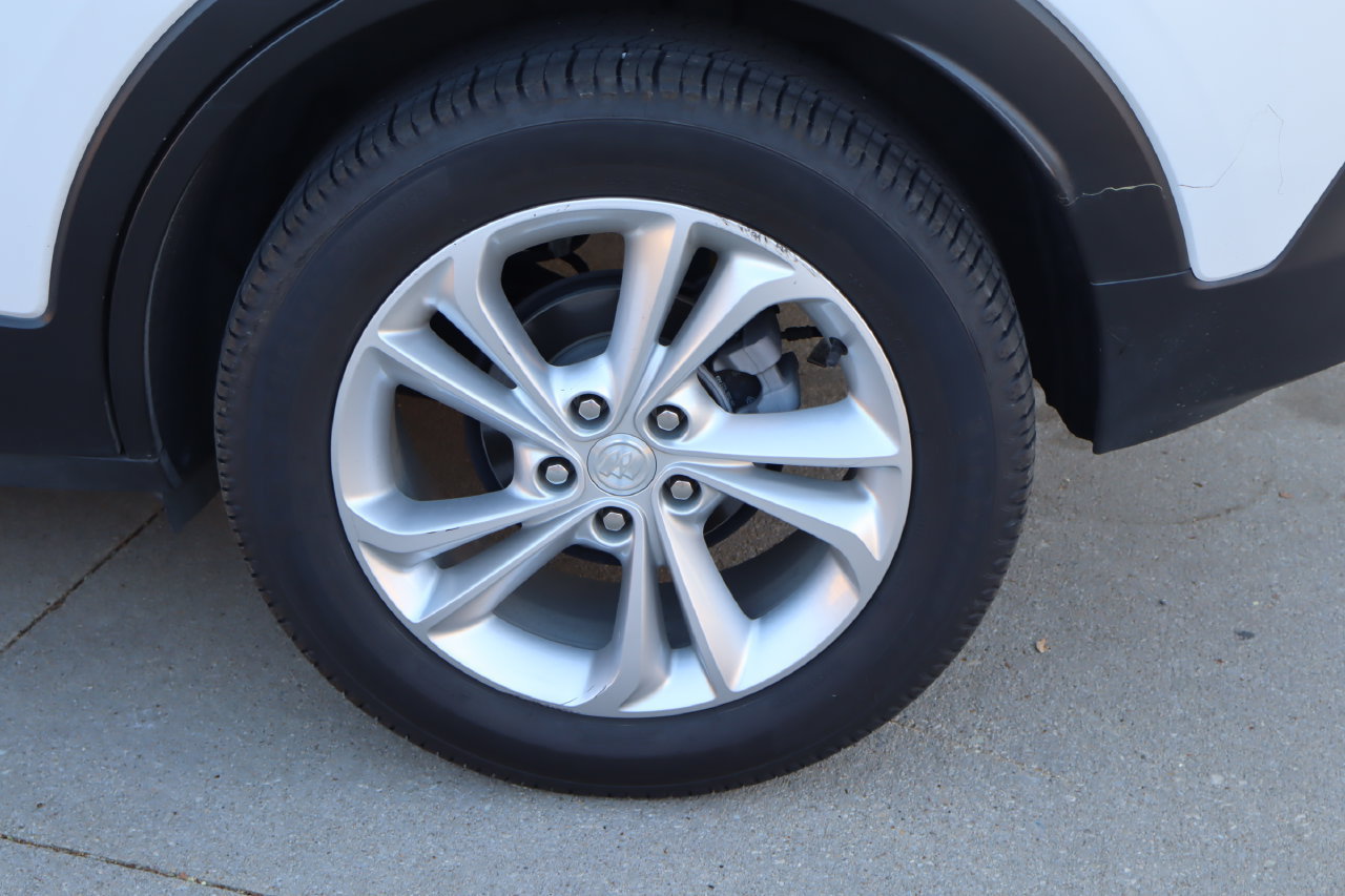 Used 2023 Buick Encore GX Preferred w/ Cold Weather Comfort Package FWD image 26