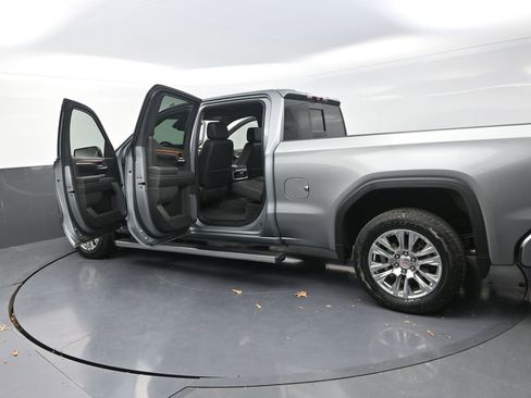Used 2023 GMC Sierra 1500 Denali w/ Technology Package image 34