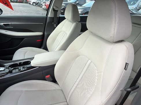 Used 2023 Hyundai Sonata SEL w/ Cargo Package FWD image 23