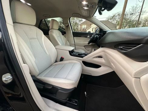 Used 2022 Buick Envision Preferred image 27