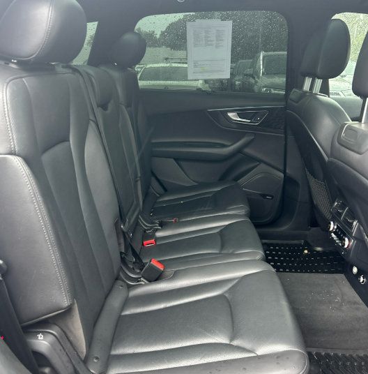 Used 2018 Audi Q7 3.0T Prestige w/ Prestige Package AWD/4WD image 6
