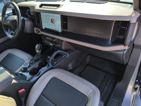 Used 2023 Ford Bronco Wildtrak AWD/4WD image 21