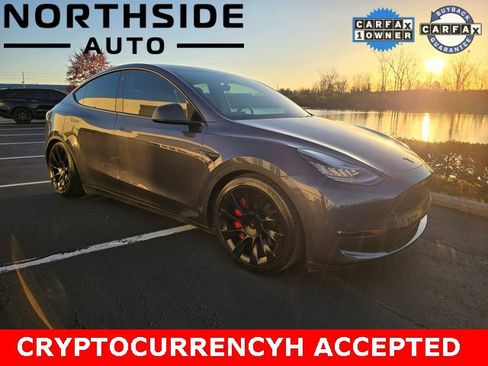 Used 2021 Tesla Model Y Long Range image 1