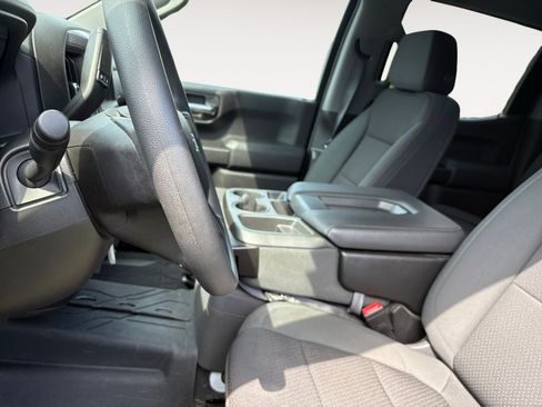 Used 2021 Chevrolet Silverado 1500 Custom Trail Boss w/ LPO, Dark Essentials Package AWD/4WD image 9
