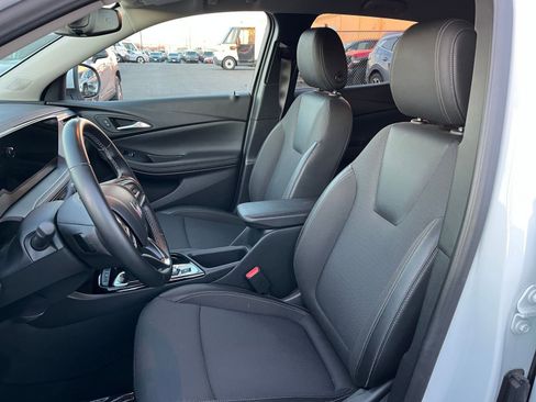 Used 2025 Buick Encore GX Preferred image 35