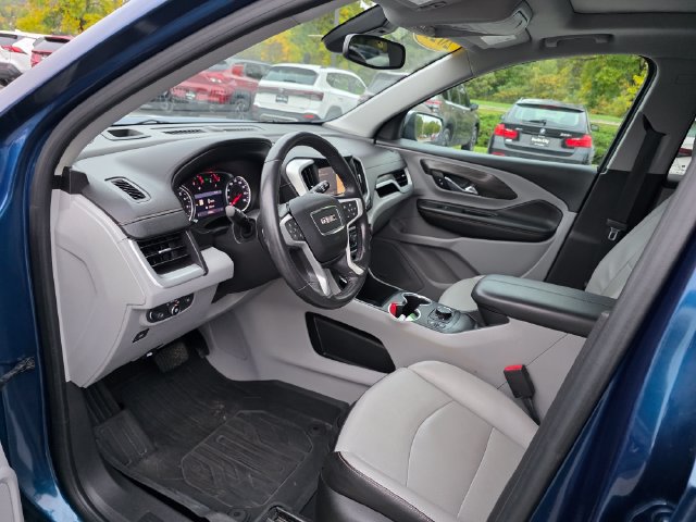 Used 2021 GMC Terrain SLT w/ Infotainment Package II AWD/4WD image 15