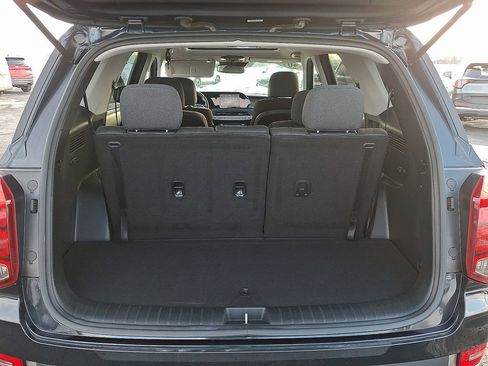 Used 2021 Hyundai Palisade SEL w/ Winter Package image 29