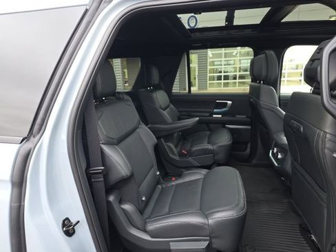 New 2026 Ford Expedition Max Platinum w/ Stealth Appearance Package image 12