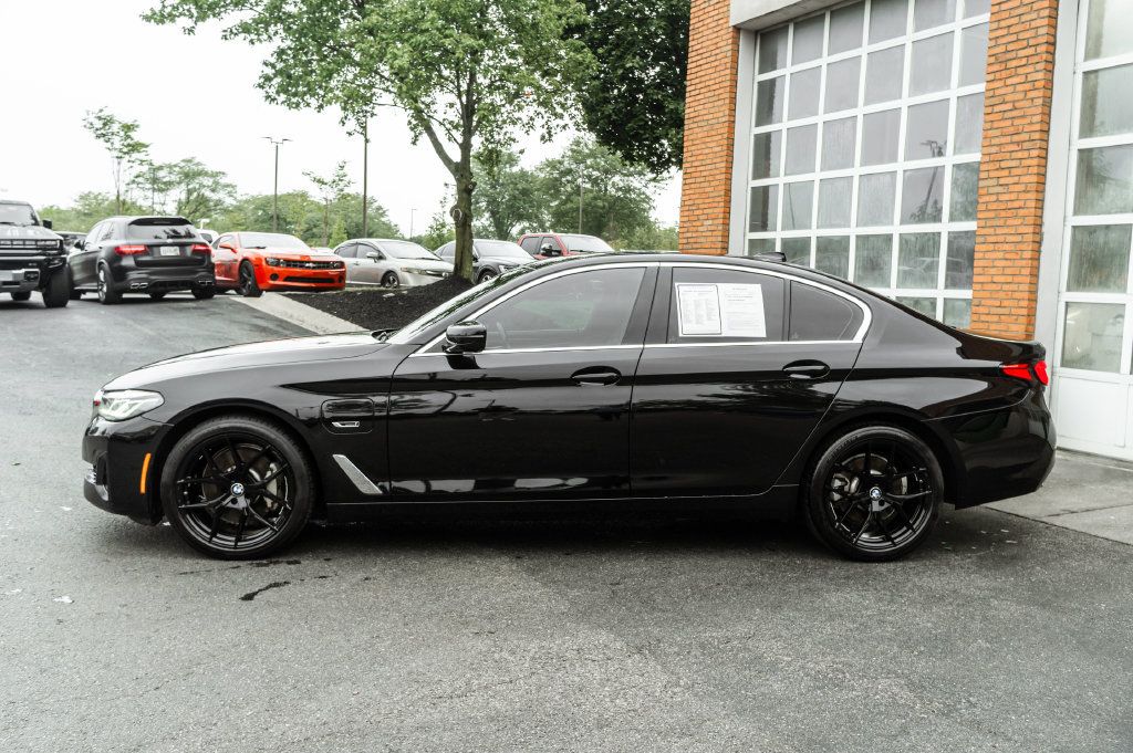 Used 2023 BMW 530e RWD image 40