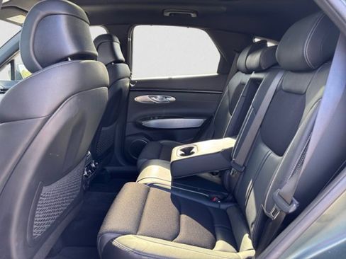 Used 2023 Genesis GV70 2.5T w/ Sport Prestige Package image 18