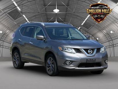 Used 2016 Nissan Rogue SL w/ SL Premium Package