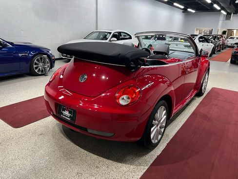 Used 2009 Volkswagen Beetle S image 13