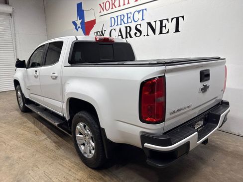 Used 2018 Chevrolet Colorado LT w/ LT Convenience Package RWD image 12