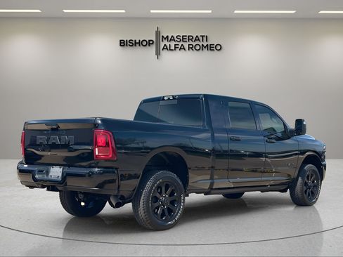 Used 2026 RAM 2500 Laramie AWD/4WD image 6
