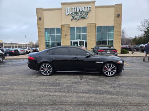 Used 2017 Jaguar XF S image 1