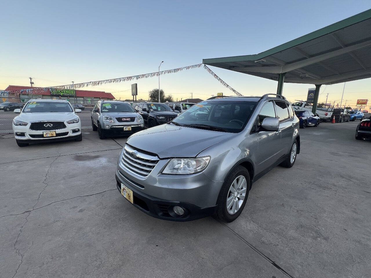 Used 2010 Subaru Tribeca Limited AWD/4WD image 1