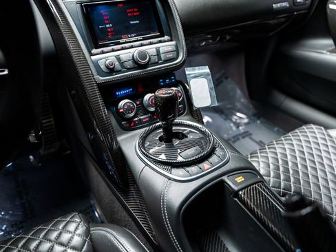 Used 2014 Audi R8 V10 image 3