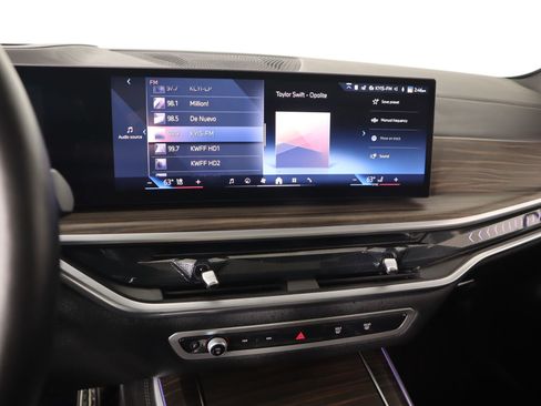 Used 2026 BMW X5 xDrive50e w/ M Sport Package image 5