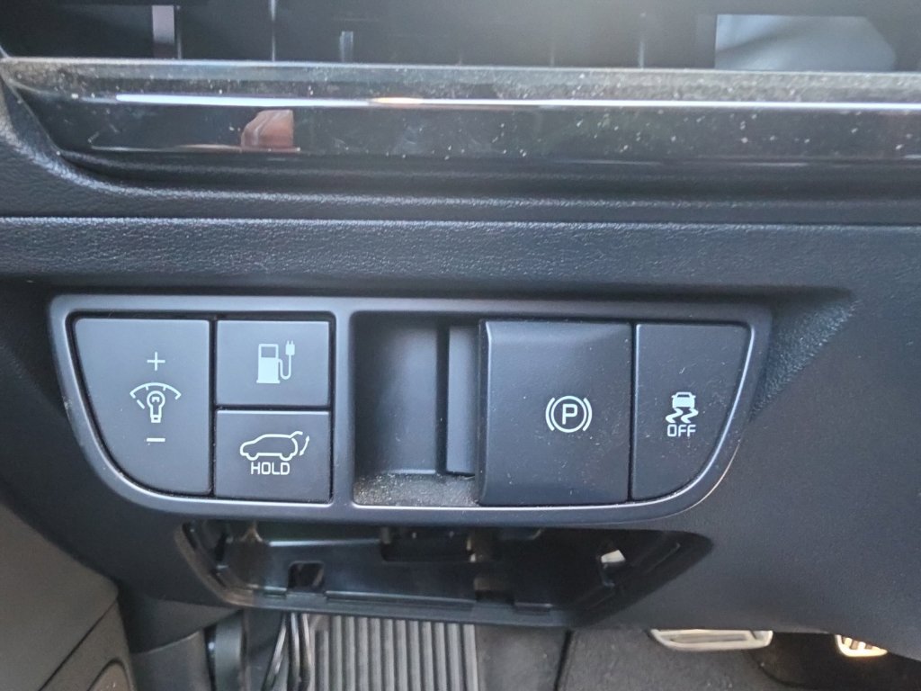 Certified 2024 Kia EV6 GT-Line AWD/4WD image 11
