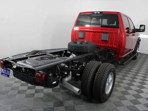 New 2026 RAM 3500 Tradesman AWD/4WD image 24