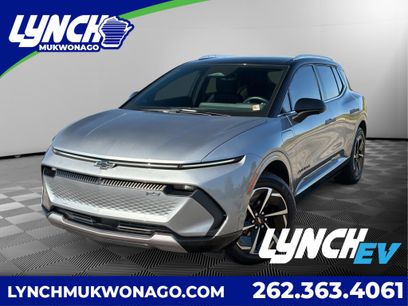 Used 2025 Chevrolet Equinox EV LT w/ LPO, Blackout Package