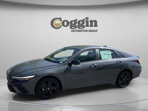 New 2026 Hyundai Elantra Sport image 1