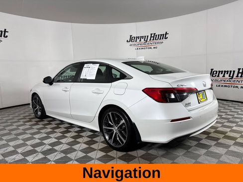 Used 2024 Honda Civic Touring image 8