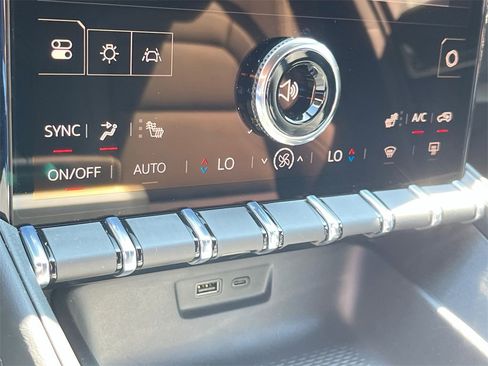 New 2026 GMC Terrain Elevation w/ Elevation Premium Package image 23