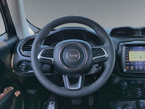 Used 2023 Jeep Renegade Latitude AWD/4WD image 12
