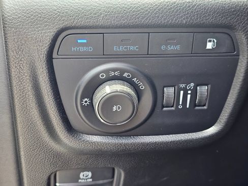 Used 2024 Jeep Grand Cherokee Limited 4xe AWD/4WD image 20