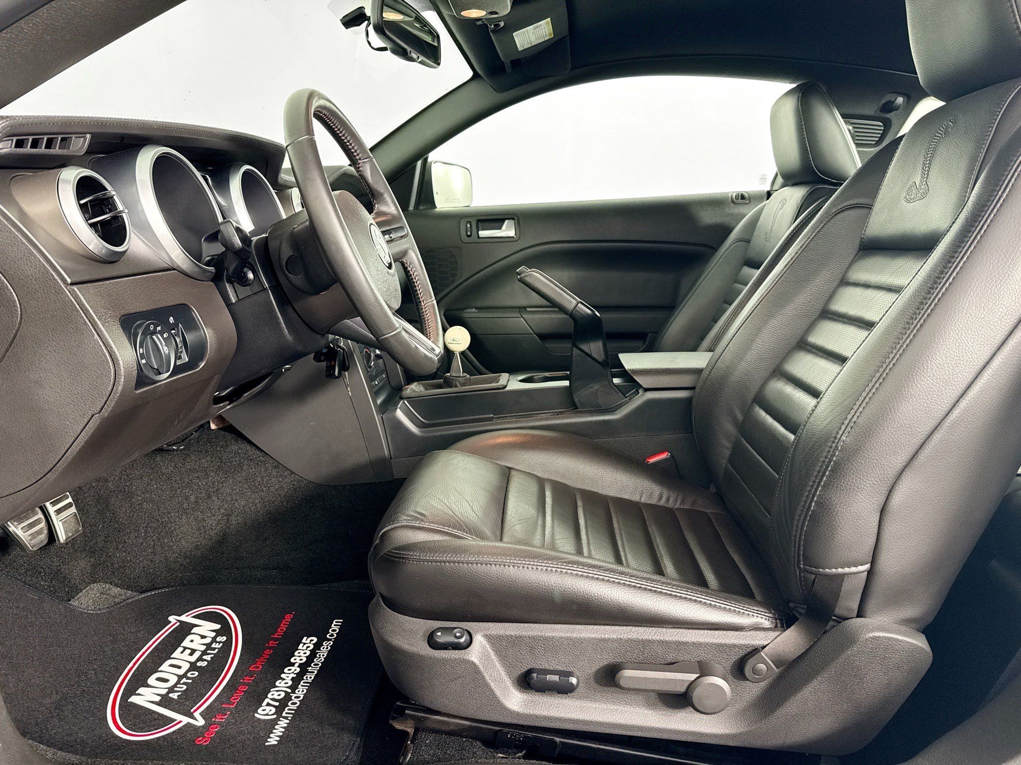 Used 2007 Ford Mustang Shelby GT500 RWD image 18