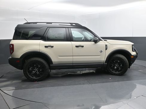 New 2025 Ford Bronco Sport Outer Banks w/ Sasquatch Outer Banks Package image 7