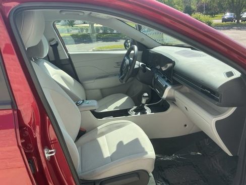 Certified 2025 Hyundai Kona SEL FWD image 32
