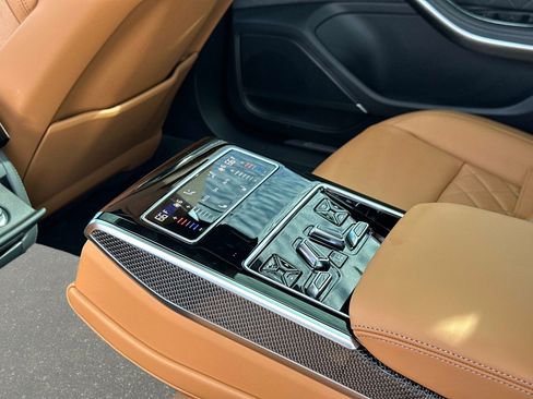 Used 2025 Audi S8 image 15