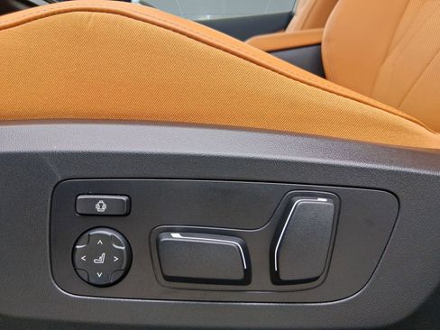 Used 2026 BMW X3 xDrive30 w/ Convenience Package image 16