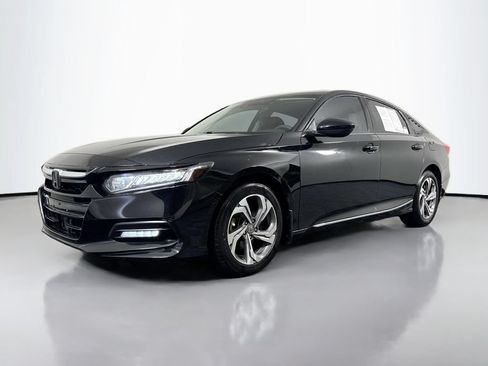 Used 2018 Honda Accord EX image 40