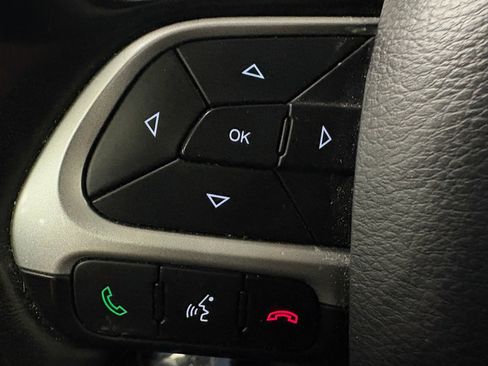 Used 2021 Jeep Compass Latitude w/ Convenience Group AWD/4WD image 14