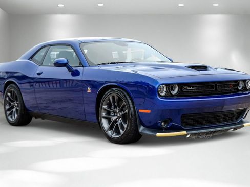 Used 2021 Dodge Challenger R/T Scat Pack w/ Plus Package image 5