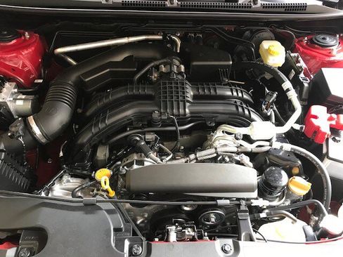 Used 2025 Subaru Impreza 2.0i Sport image 11