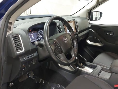 Used 2022 Nissan Frontier SV AWD/4WD image 18