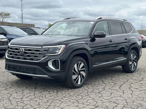 New 2026 Volkswagen Atlas SEL AWD/4WD image 1