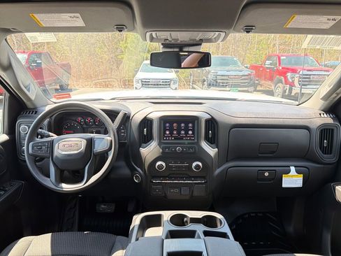 New 2026 GMC Sierra 2500 Pro AWD/4WD image 13