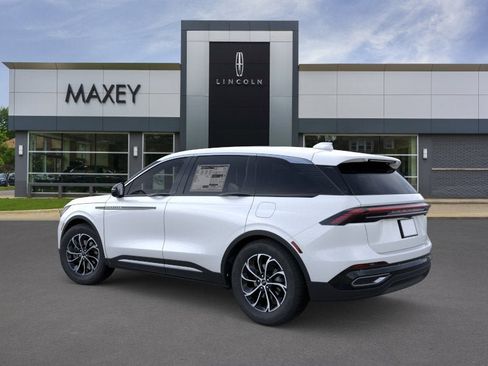 New 2026 Lincoln Nautilus Premier w/ Equipment Group 102A AWD/4WD image 4