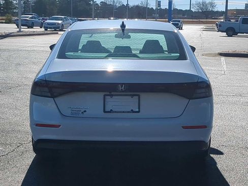 New 2025 Honda Accord SE image 7